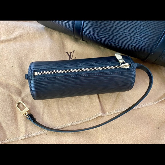 Authentic Louis Vuitton Papillon Epi leather black - Picture 12 of 16